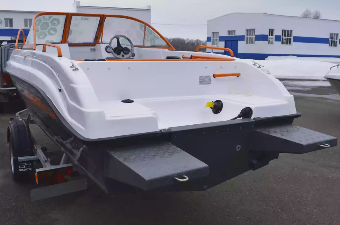 Комбинированный катер Neman-500 Open в Прокопьевске