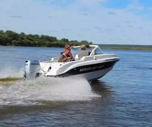 Стеклопластиковый катер Neman-450 Open в Прокопьевске