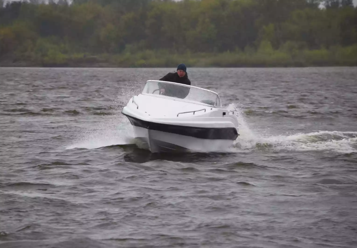 Стеклопластиковый катер Neman-500 Р в Прокопьевске