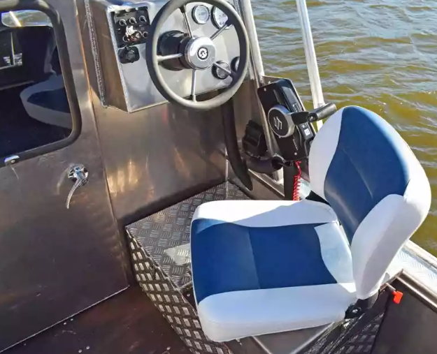 Алюминиевый катер Неман 550 с каютой в Прокопьевске