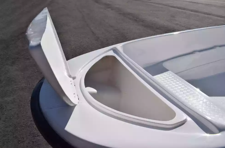 Стеклопластиковая лодка Пингвин (тримаран) в Прокопьевске