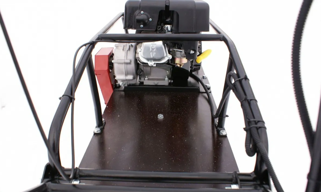 Мотобуксировщик БТС «МАЛЕК» 380/7 БЕЗ э/зап. Б/У в Прокопьевске