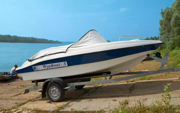 Стеклопластиковый катер Wyatboat-3 (c рундуками) в Прокопьевске
