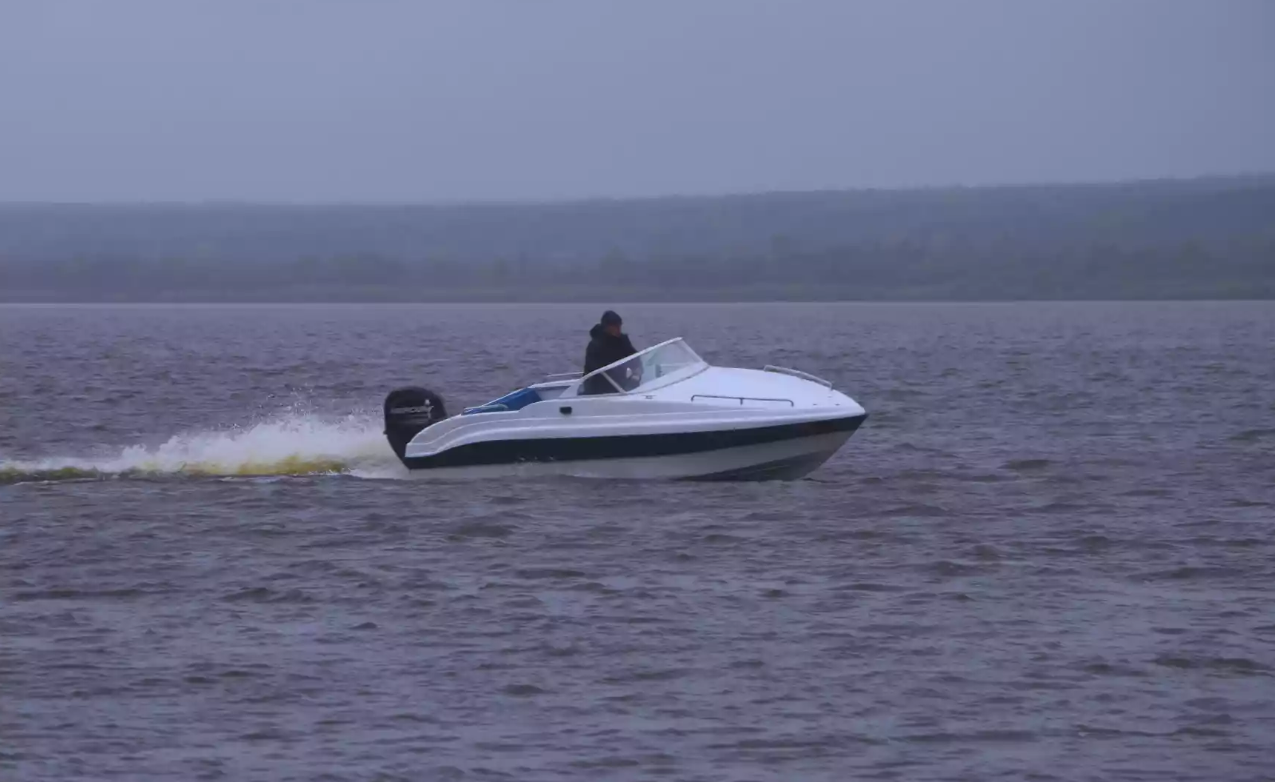 Стеклопластиковый катер Neman-500 Р в Прокопьевске