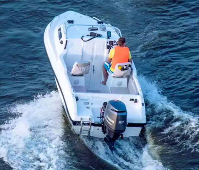 Стеклопластиковый катер Neman-500 в Прокопьевске