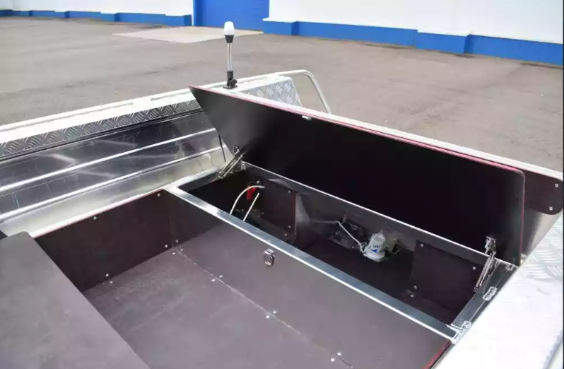 Алюминиевый катер Wyatboat-390 DCM Увеличенный борт в Прокопьевске