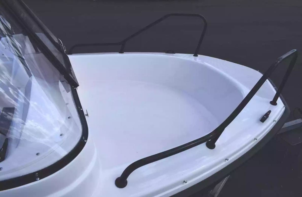 Комбинированный катер Wyatboat-430 DC в Прокопьевске