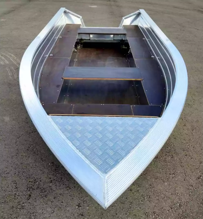 Алюминиевая лодка Неман-400 в Прокопьевске