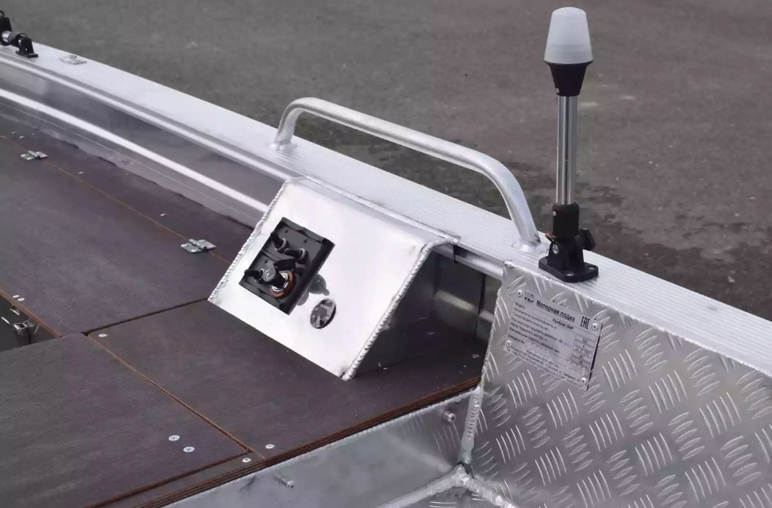 Алюминиевая лодка Wyatboat-390РМ в Прокопьевске