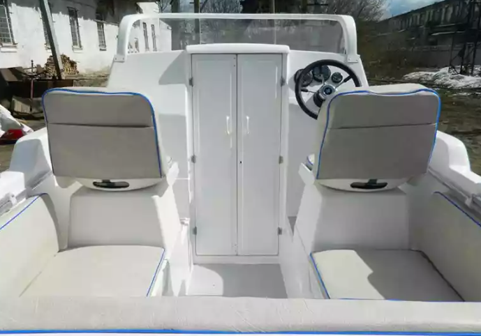 Комбинированный катер Neman-500 с каютой в Прокопьевске