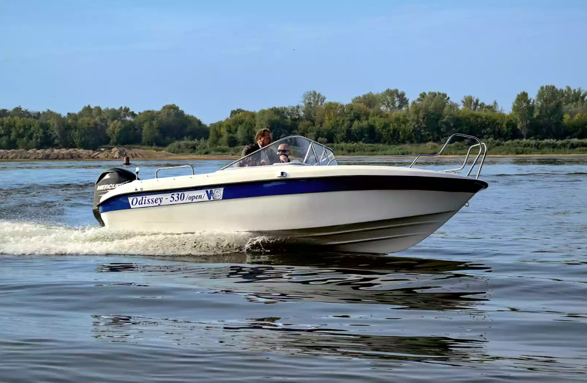 Стеклопластиковый катер Neman-530 Open в Прокопьевске