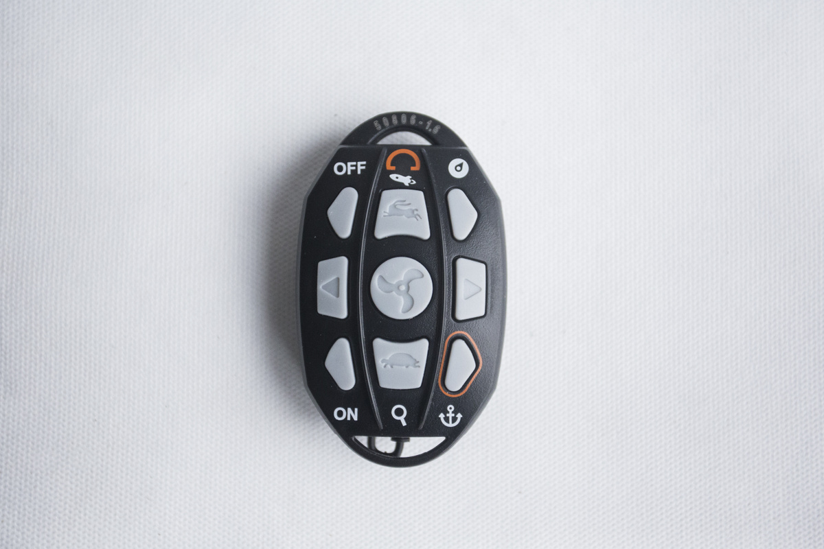 Лодочный электромотор якорь Haswing Cayman B, GPS, 12V, 55Lbs, нога 137 мм в Прокопьевске