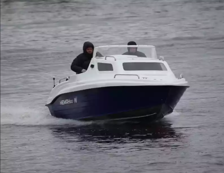 Комбинированный катер Neman-500 с каютой в Прокопьевске