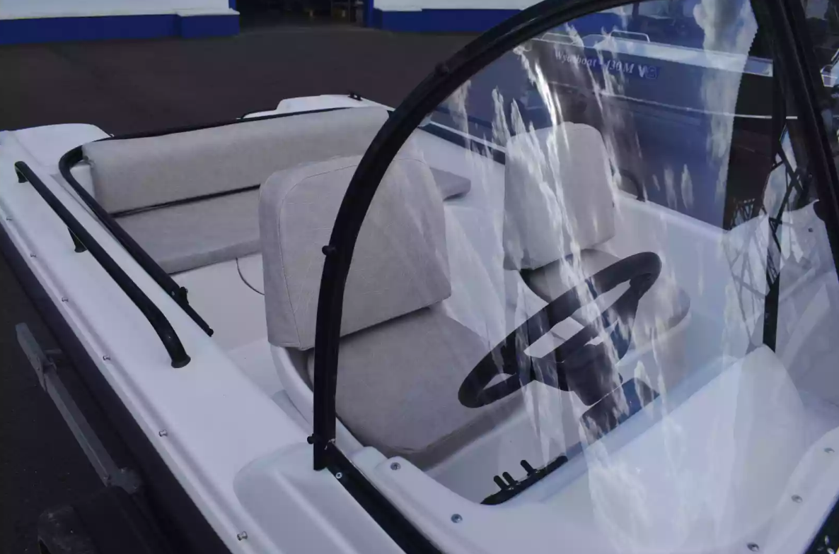 Комбинированный катер Wyatboat-430 DC в Прокопьевске