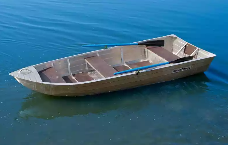 Алюминиевая лодка Вятка-Профи 32 в Прокопьевске