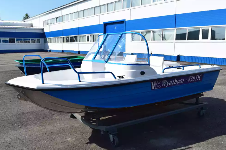 Комбинированный катер Wyatboat-430 DC в Прокопьевске