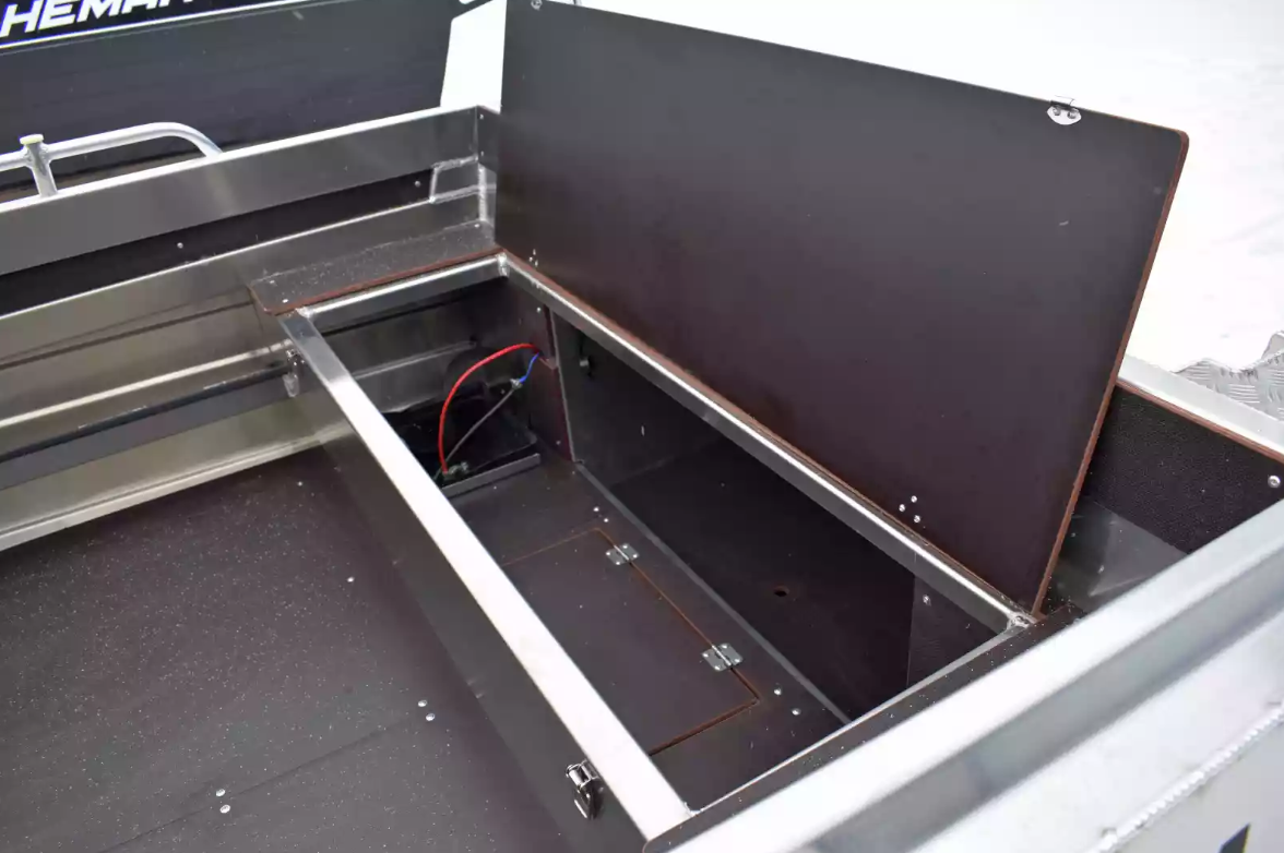 Алюминиевый катер Neman-450 DCM PRO в Прокопьевске