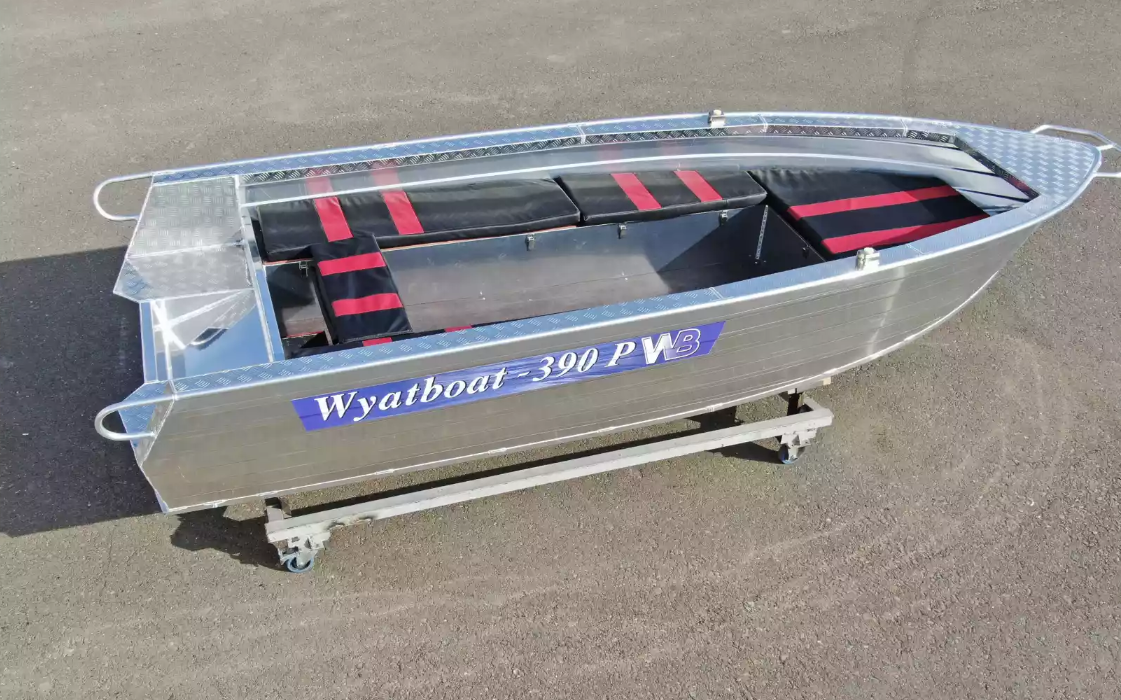 Алюминиевая лодка Wyatboat-390РМ увеличенный борт в Прокопьевске