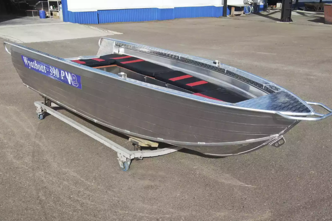 Алюминиевая лодка Wyatboat-390РМ увеличенный борт в Прокопьевске