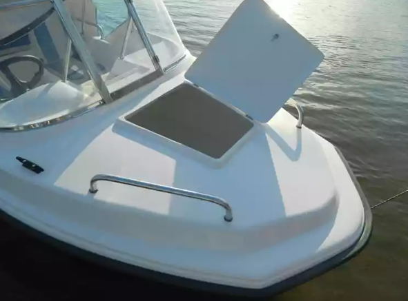 Стеклопластиковый катер Wyatboat-430 M (тримаран) в Прокопьевске