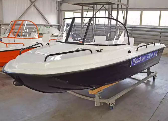 Комбинированный катер Wyatboat-430 M в Прокопьевске