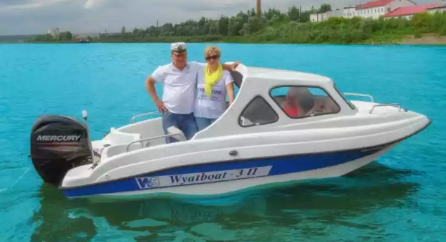 Стеклопластиковый катер Wyatboat-3 П (полурубка) в Прокопьевске