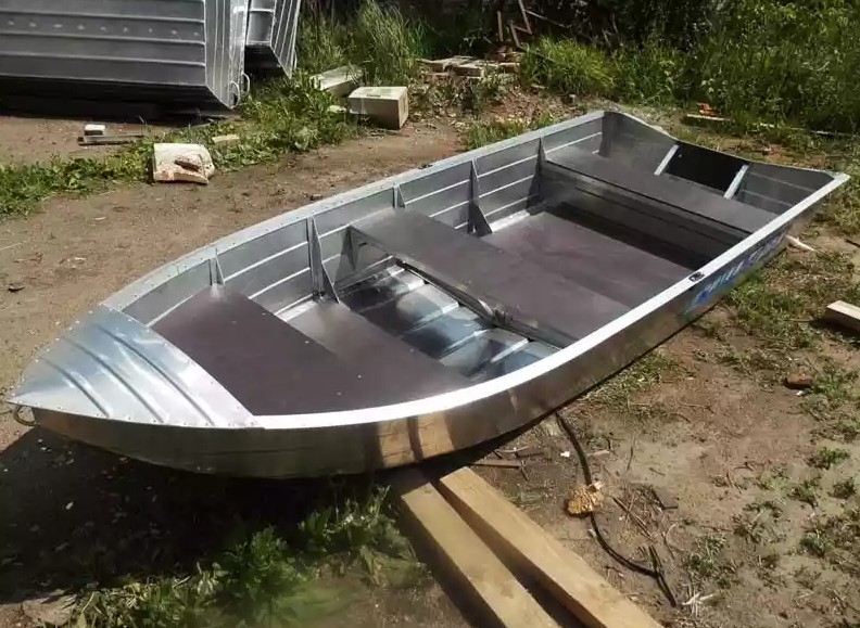 Алюминиевая лодка Вятка-Профи 37 в Прокопьевске