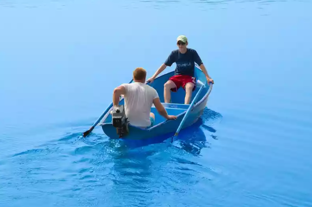 Стеклопластиковая лодка Омуль в Прокопьевске
