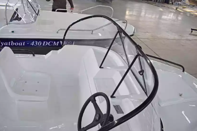 Комбинированный катер Wyatboat-430 M в Прокопьевске