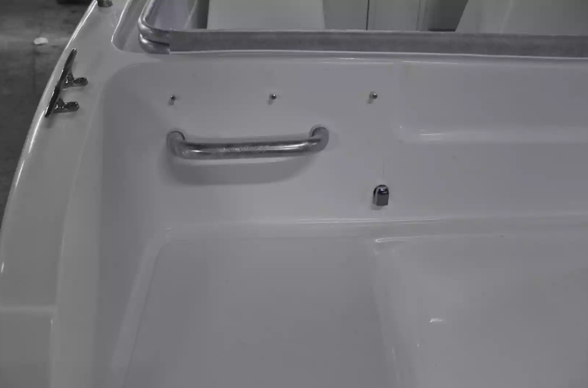 Стеклопластиковый катер Neman-500 в Прокопьевске