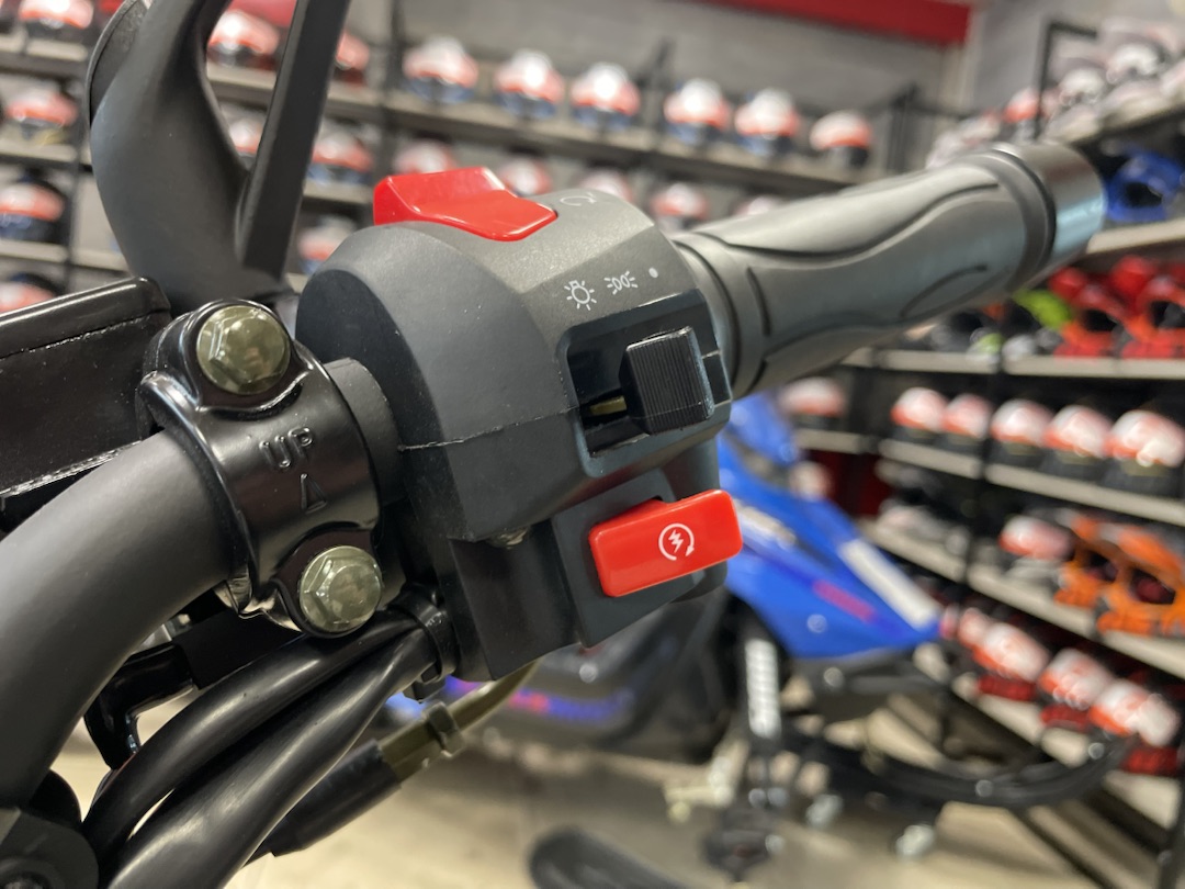 Мопед PROMAX CB150R (49) в Прокопьевске