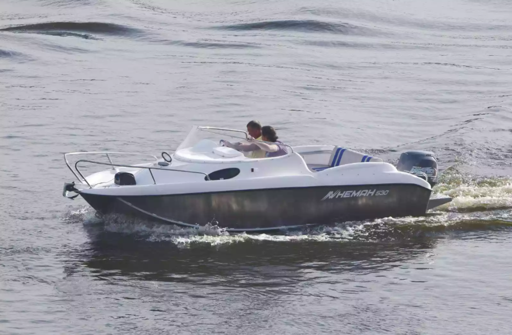 Комбинированный катер Neman-530 с каютой в Прокопьевске