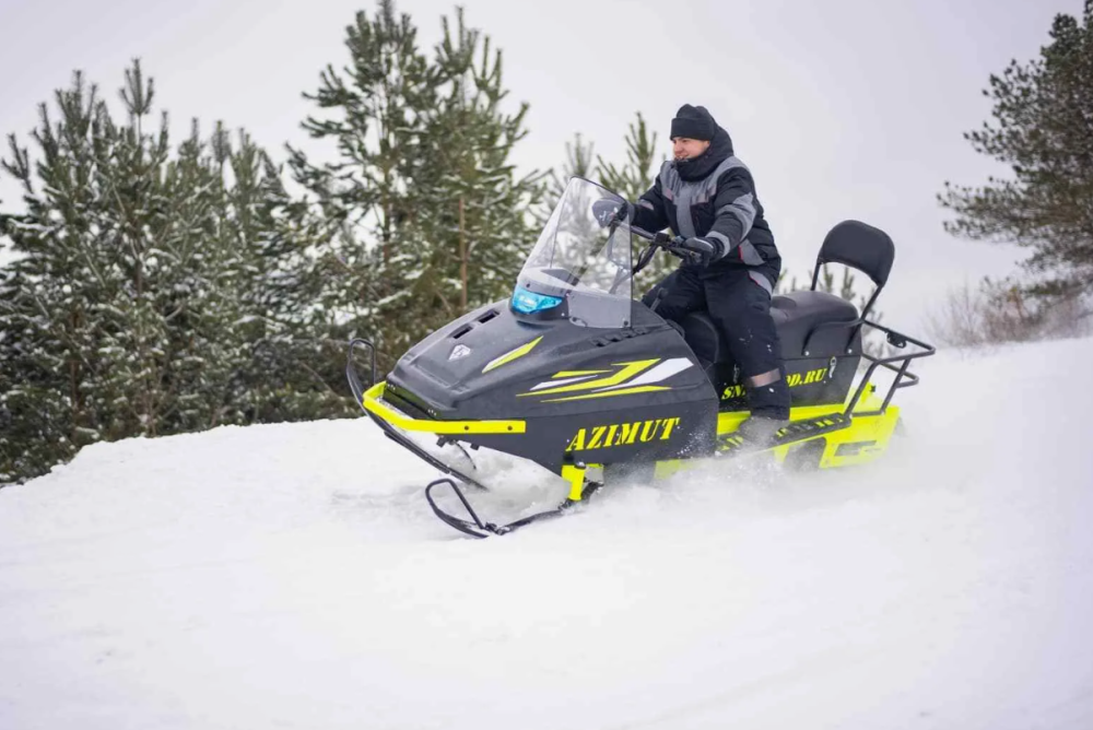 Миниснегоход Бурлак Азимут 24 л.с. , эл.запуск, реверс, тормоз гидравл, капот черный в Прокопьевске