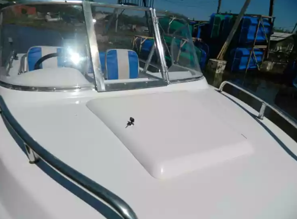 Стеклопластиковый катер Wyatboat-430 M (тримаран) в Прокопьевске