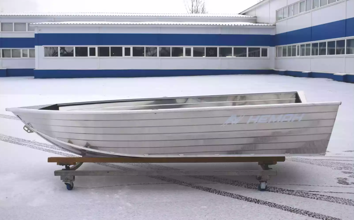 Алюминиевая лодка Неман-400 в Прокопьевске