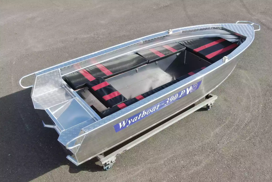 Алюминиевая лодка Wyatboat-390РМ увеличенный борт в Прокопьевске