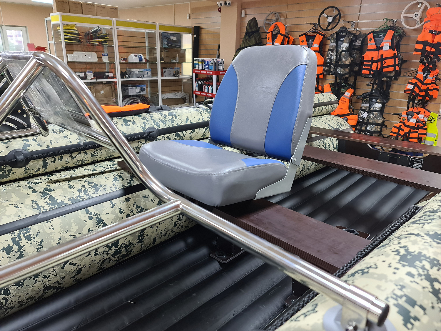 КРЕСЛО МЯГКОЕ РАСКЛАДНОЕ С ПОВОРОТНЫМ МЕХАНИЗМОМ ДЛЯ ЛОДОК в Прокопьевске