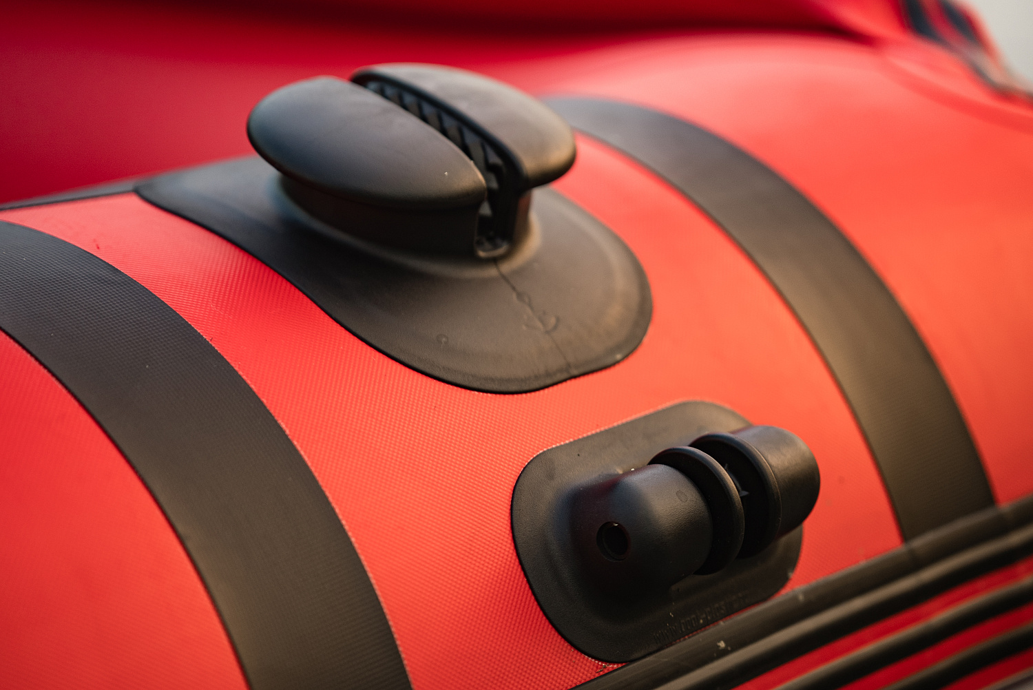 Лодка MISHIMO RIVER FJET PRO 430  под водомет в Прокопьевске